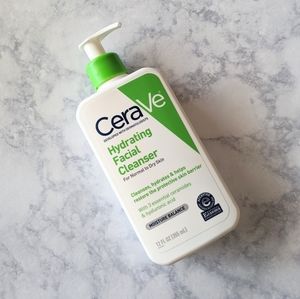 CERAVE HYDRATING FACIAL CLEANSER